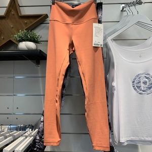 Lululemon Align HR 25"